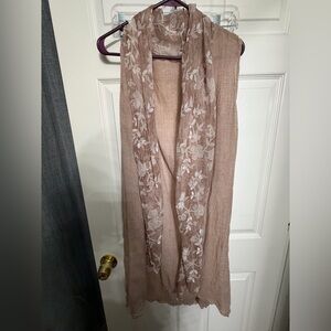 Floral Embroidered kimono